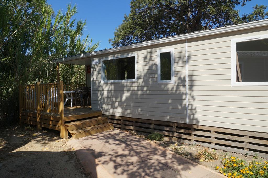 Camping International Калви Екстериор снимка