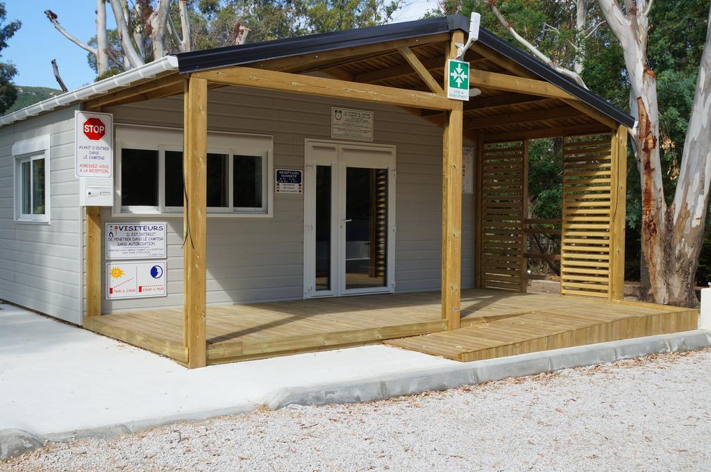 Camping International Калви Екстериор снимка